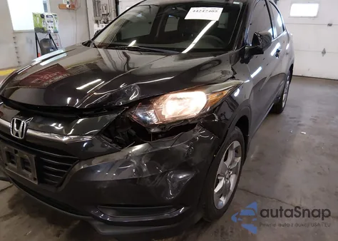 2018 Honda Hr-V Lx z USA, uszkodzony, nr VIN 3CZRU5H3XJM722737